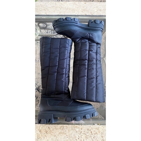 Gia Borghini Boot Gia 19 Fabric Puffer Knee-High Platform Lug Black 38 GUC - Picture 2 of 8